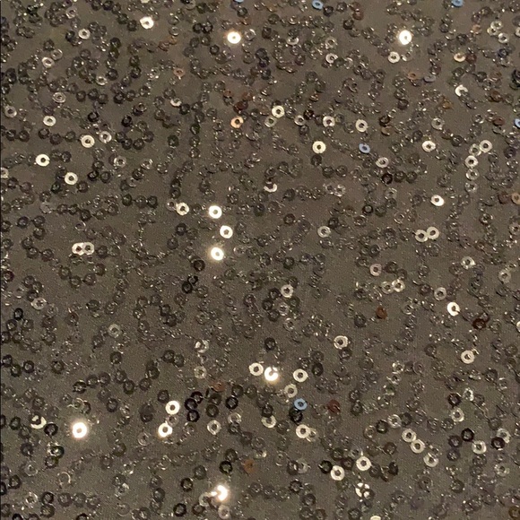 Cache sequin skirt - Picture 2 of 4